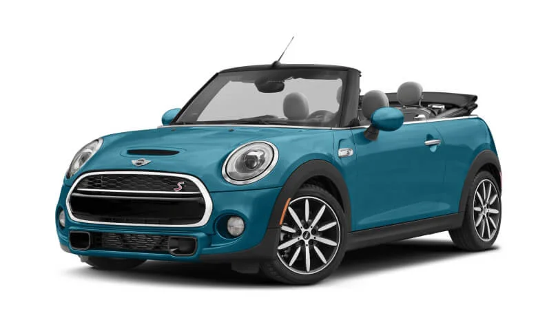 Lei en MINI Cabrio (Manuell, 2.0 L Bensin, 4 Seter) på Fuerteventura